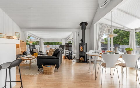 Henri - 1.2Km from the Sea: Wood, Flooring, Interior Design, Floor, Wood Flooring, Furniture, Ceiling, Living Room, Chair, Hardwood