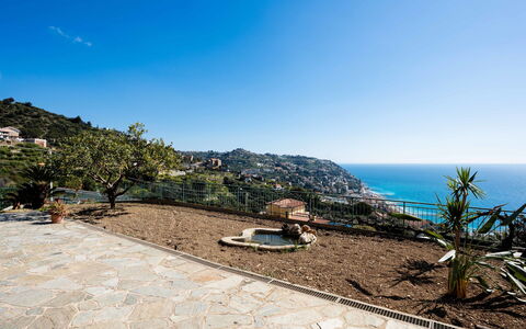 Casa Cycas: Swimming Pool, Resort, Composite Material, Recreation, Leisure, Shade, Vacation, Resort Town, Leisure Centre