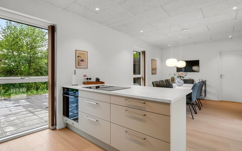 Hortense - 900M from the Sea: Interior Design, Flooring, Floor, Ceiling, Wood, Furniture, Countertop, Kitchen, Room, Light Fixture