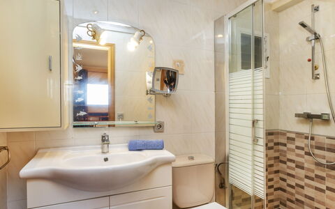 Osiris: Bathroom, Bathroom Sink, Plumbing Fixture, Interior Design, Sink, Flooring, Floor, Tap, Mirror, Plumbing