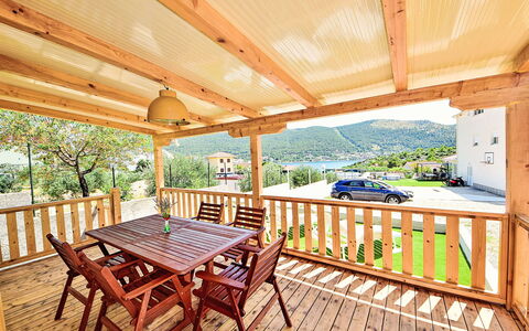 Galešnica Sea View: Shade, Balcony, Hotel, Villa, Resort, Outdoor Furniture