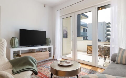 Sole: Shade, Balcony, Hotel, Villa, Resort, Outdoor Furniture