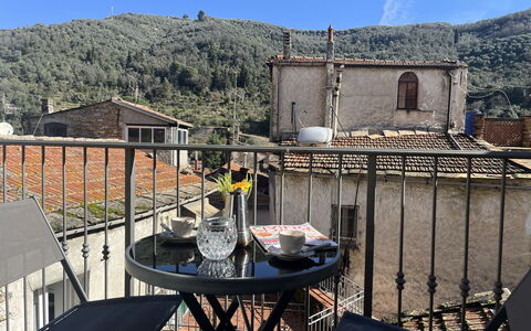 La Casa di Anna: Shade, Balcony, Hotel, Villa, Resort, Outdoor Furniture