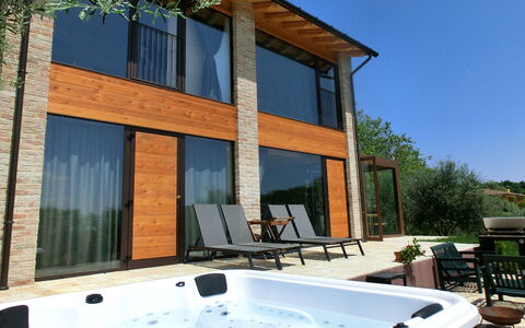 Villa Montello Pool, Jacuzzi, Ac, Wifi, Treviso: Composite Material, Swimming Pool, Shade, Eco Hotel, Wood Stain, Estate, Outdoor Furniture, Villa, Resort, Hardwood