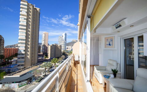 Oasis: Apartment, Condominium, Hotel