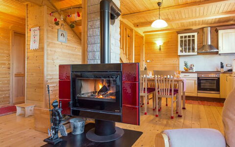 Lea: Wood, Flooring, Furniture, Hearth, Wood Flooring, Hardwood, Room, Wood-Burning Stove, Living Room, Wood Stain
