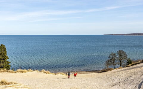 Terttu - 250M from the Sea: Wood, Home, Porch, Deck, Hardwood, Roof, Wood Stain, Wood Flooring, Eco Hotel