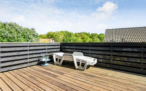Terttu - 250M from the Sea: Wood, Home, Porch, Deck, Hardwood, Roof, Wood Stain, Wood Flooring, Eco Hotel