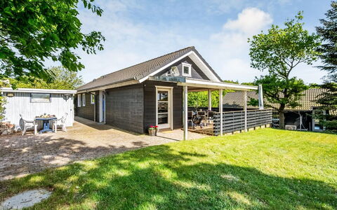 Terttu - 250M from the Sea: Wood, Home, Porch, Deck, Hardwood, Roof, Wood Stain, Wood Flooring, Eco Hotel