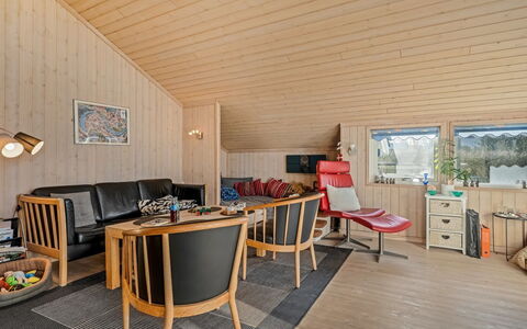 Anline - 600M to the Fjord: Interior Design, Ceiling, Apartment, Flooring, Furniture, Floor, Room, Lighting, Home, Couch