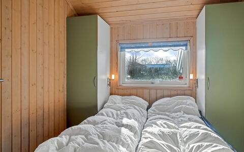 Anline - 600M to the Fjord: Interior Design, Ceiling, Apartment, Flooring, Furniture, Floor, Room, Lighting, Home, Couch