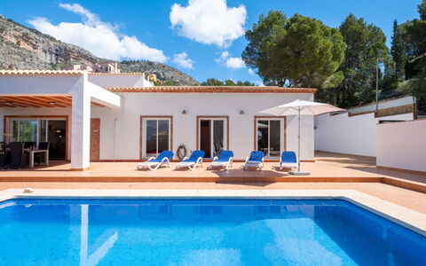 Vista Bernia: Swimming Pool, Resort, Estate, Villa, Eco Hotel, Hotel, Hacienda