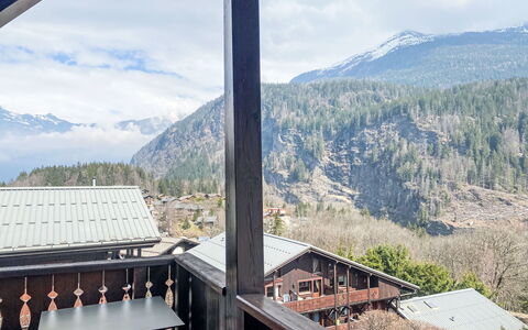 Les Grands Balcons: Mountainous Landforms, Mountain, Hill, Mountain Range, Hill Station, Ridge, Valley, Alps, Balcony, Glacial Landform