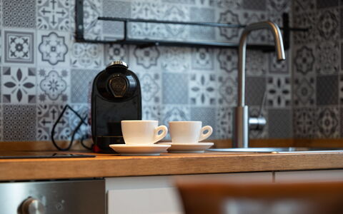 La Casa del Saggio: Flooring, Kitchen, Kitchen Appliance, Countertop, Tile, Tap, Serveware, Sink, Plumbing Fixture, Small Appliance
