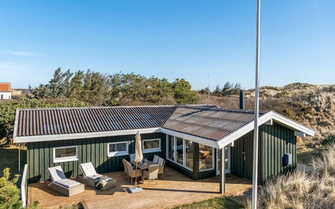 Gundborg - 200M from the Sea: Wood, Home, Porch, Deck, Hardwood, Roof, Wood Stain, Wood Flooring, Eco Hotel