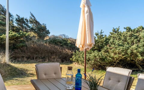 Gundborg - 200M from the Sea: Wood, Home, Porch, Deck, Hardwood, Roof, Wood Stain, Wood Flooring, Eco Hotel
