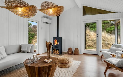 Gundborg - 200M from the Sea: Wood, Home, Porch, Deck, Hardwood, Roof, Wood Stain, Wood Flooring, Eco Hotel