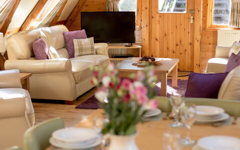 Rabbie Burns Lodge: Coast, Coastal And Oceanic Landforms, Sea, Resort, Shore, Ocean, Estate, Eco Hotel, Seaside Resort, Bay