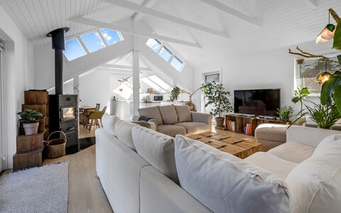 Hughe - 1.3Km from the Sea: Wood, Furniture, Apartment, Room, Ceiling, Wood Stain, Chair, Hardwood, Varnish, Lumber