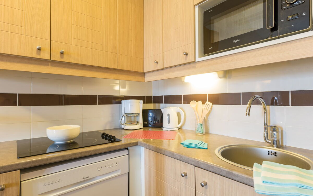 Accommodation:&nbsp;Le Port 630.2