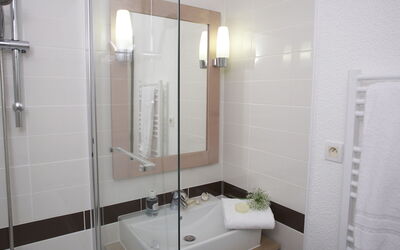 Accommodation:&nbsp;Le Port 630.3