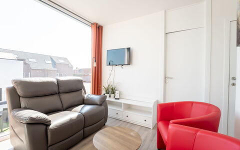Accommodation:&nbsp;New Dahlia 1 with Parking 484.5