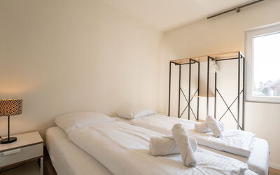 Accommodation:&nbsp;New Dahlia 6 with Parking 484.1