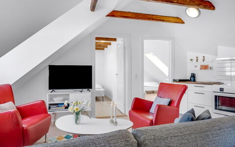 Evamaria - 150M to the Fjord: House, Roof, Home, Cottage, Shed, Garden Buildings, Siding, Yard, Log Cabin, Hut