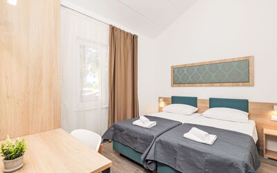Accommodation:&nbsp;Medena 250.3