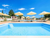 Accommodation:&nbsp;Medena 250.2