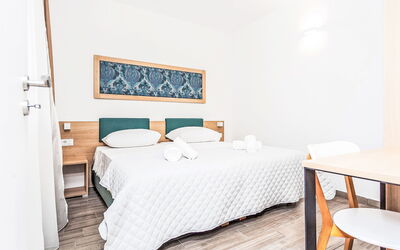 Accommodation:&nbsp;Medena 251.1