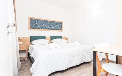 Accommodation:&nbsp;Medena 251.5