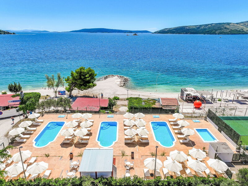 Accommodation:&nbsp;Medena 252.4