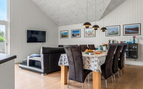 Sunna - 1.2Km from the Sea: Wood, Interior Design, Flooring, Ceiling, Couch, Furniture, Floor, Living Room, Room