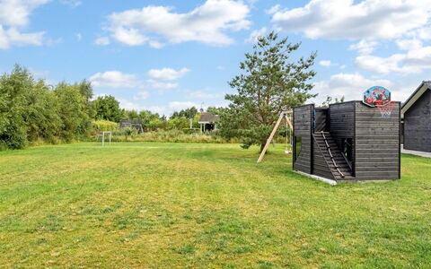 Frederikke - 990M from the Sea: Blue, Shrub, Cottage, Groundcover, Garden, Estate, Shade, Landscaping, Farmhouse, Eco Hotel
