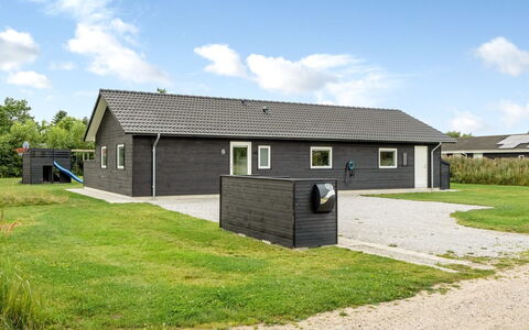 Frederikke - 990M from the Sea: Blue, Shrub, Cottage, Groundcover, Garden, Estate, Shade, Landscaping, Farmhouse, Eco Hotel