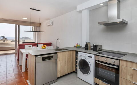 Airmenuda: Kitchen, Major Appliance, Kitchen Appliance, Wood, Countertop, Flooring, Cabinetry, Furniture, Floor, Interior Design