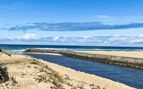 Mimizan 217: Blue, Water, Body Of Water, Coast, Horizon, Coastal And Oceanic Landforms, Shore, Beach, Sea