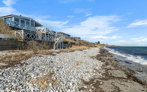 Answald - 10M from the Sea: Estate, Shade, Driveway, Farmhouse
