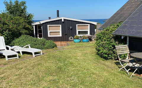 Answald - 10M from the Sea: Estate, Shade, Driveway, Farmhouse