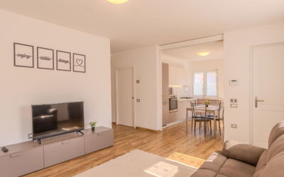 Accommodation:&nbsp;Calicantus - Nespolo 100.3