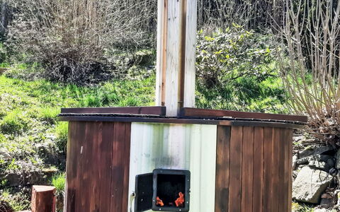 Lipno Garden and Relax: Wood, Garden, Backyard, Wood Stain, Yard, Hardwood, Garden Buildings, Chimney