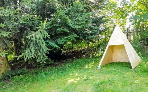 Lipno Garden and Relax: Wood, Trunk, Woodland, Garden, Soil, Camping, Park, Grove