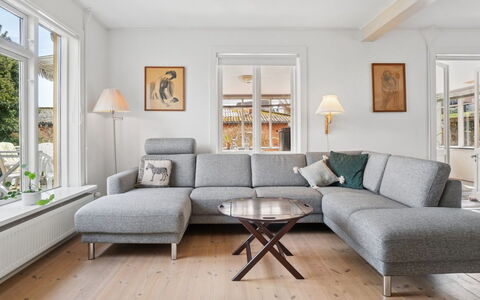 Taja - 170M from the Sea: Snow, Freezing, Winter, Living Room