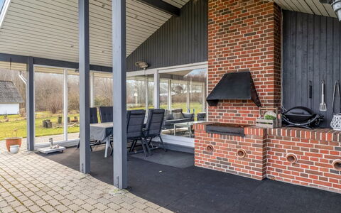 Tosti - 180M to the Fjord: Apartment, Condominium, Estate, Balcony, Villa, Hotel