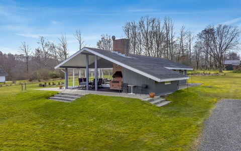 Tosti - 180M to the Fjord: Apartment, Condominium, Estate, Balcony, Villa, Hotel