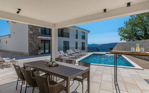 Vila 72 Vila 21: Swimming Pool, Resort, Villa, Eco Hotel, Hotel, Hacienda, Resort Town