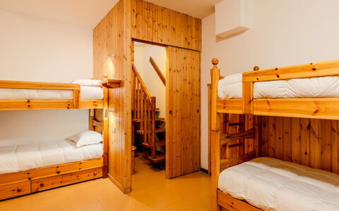 Ai Fiori: Swimming Pool, Resort, Villa, Eco Hotel, Hotel, Hacienda, Resort Town