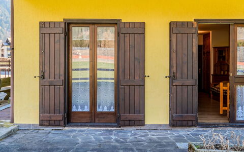Ai Fiori: Swimming Pool, Resort, Villa, Eco Hotel, Hotel, Hacienda, Resort Town