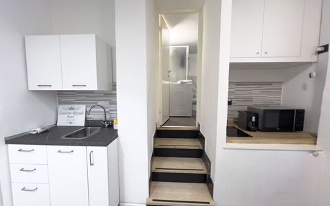 Casa Nina Seconda - Sanremo: Flooring, Floor, Interior Design, Room, Apartment, Stairs, Major Appliance, Hardwood, Sink, Kitchen